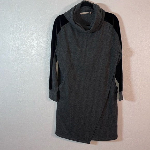 Soft Surroundings Black & Gray Herringbone Tunic Velvet Panels Size Large Petite - Picture 1 of 8